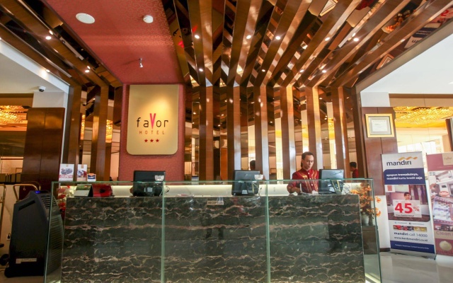 Favor Hotel – Lobby – Makassar