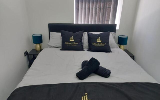 Black Pearl Luxury Apartments