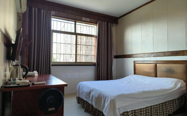 Lvjing Hotel