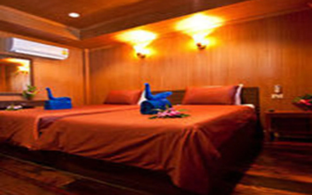 Lipe Power Beach Resort