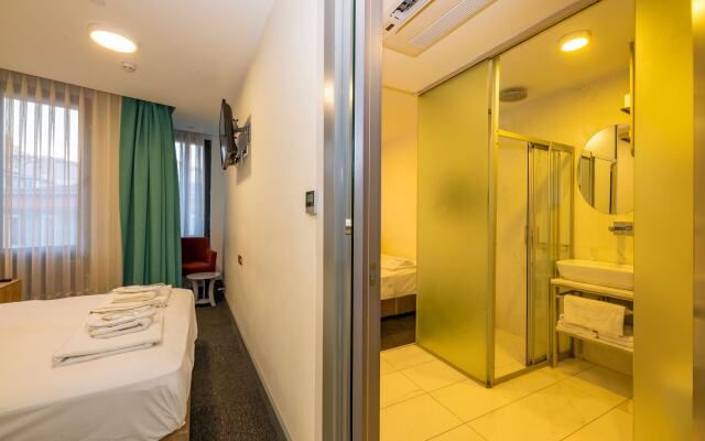 Hotel V Plus Taksim