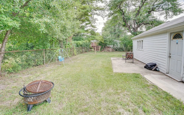 Pet-friendly Southfield House w/ Ping-pong Table!