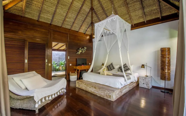 Villa Louise – Guest Rooms – Tibubeneng