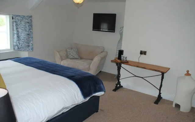 Church House Inn
