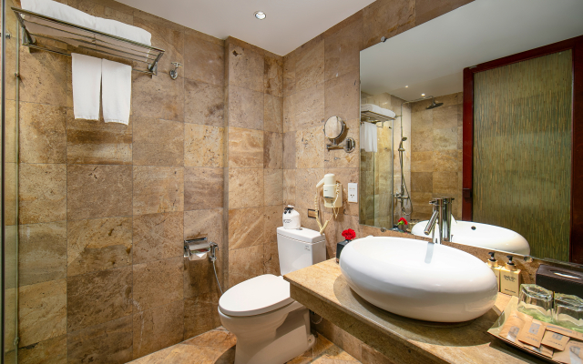 Oriental Suites Hotel & Spa