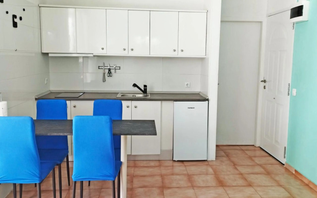 Aquamarine Marfil - Sun and pool