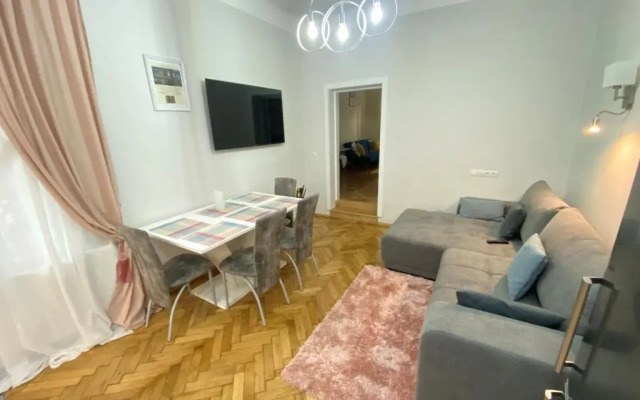 BOEM 2 Sibiu Old Town