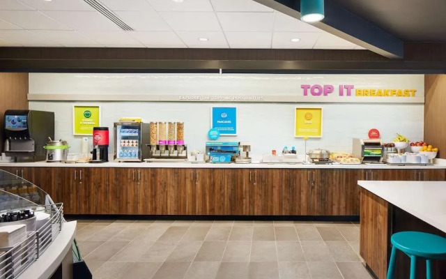Tru by Hilton Charleston Airport