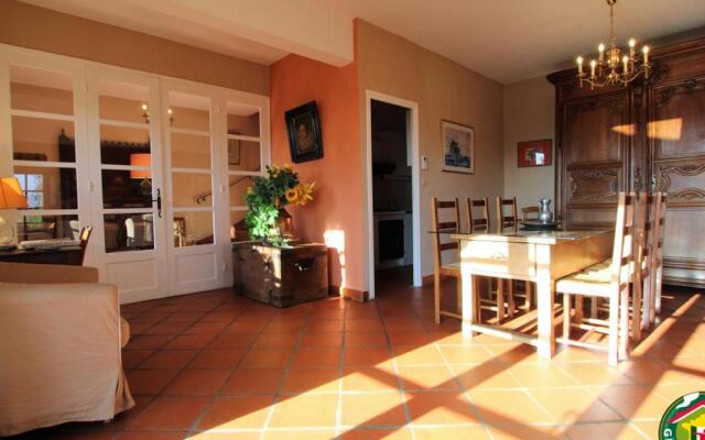 Gîte Polignac, 4 pièces, 6 personnes - FR-1-582-119