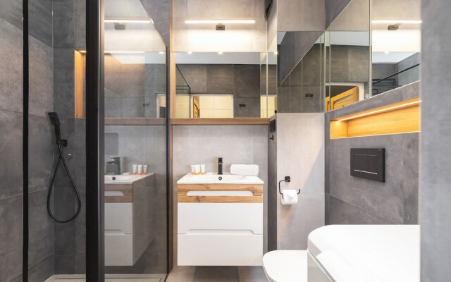 Lema Apartments by Renters Prestige