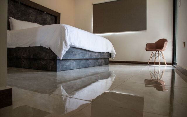 Tres Soles Apartments