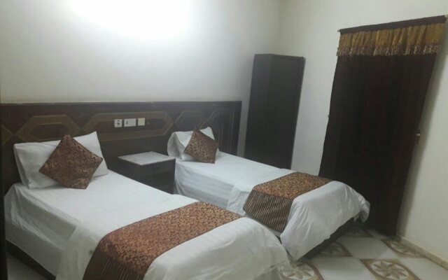 Al Eairy Hotel Apartments Baha 2