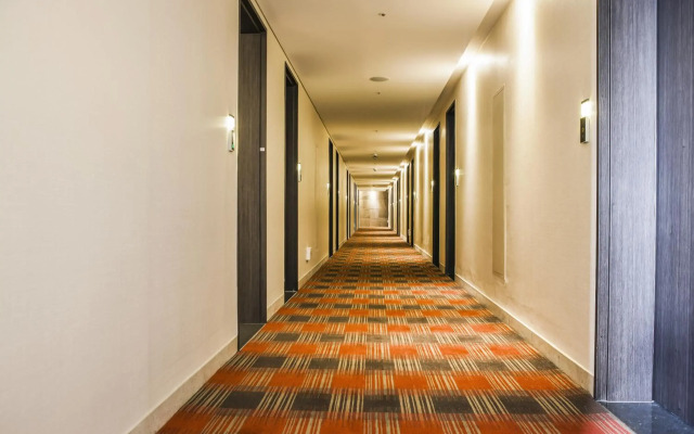 Hamilton Hotel