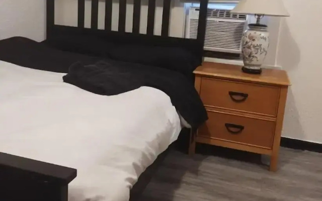Palm Villa Hostel