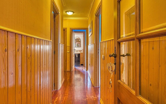 Apartment in Radazul With Stunning Sea Views