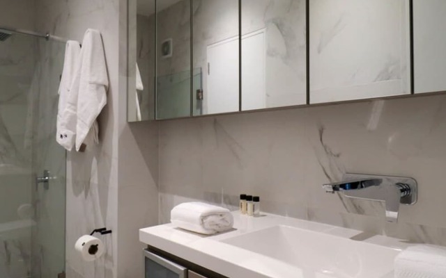 w 1BR With Balcony in Luxury Building Barranco