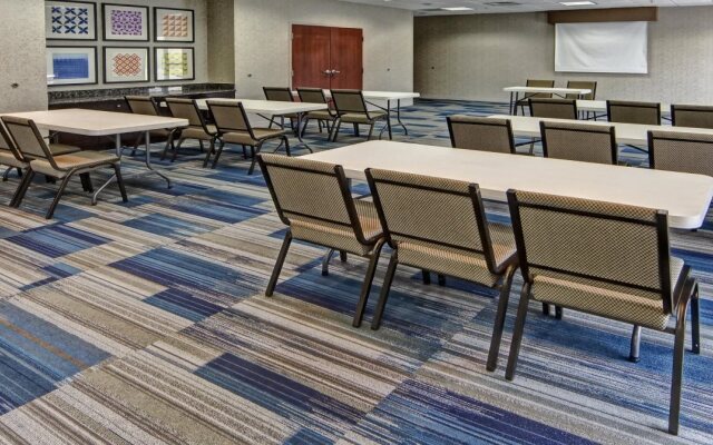 Holiday Inn Express Hotel & Suites Cookeville by IHG
