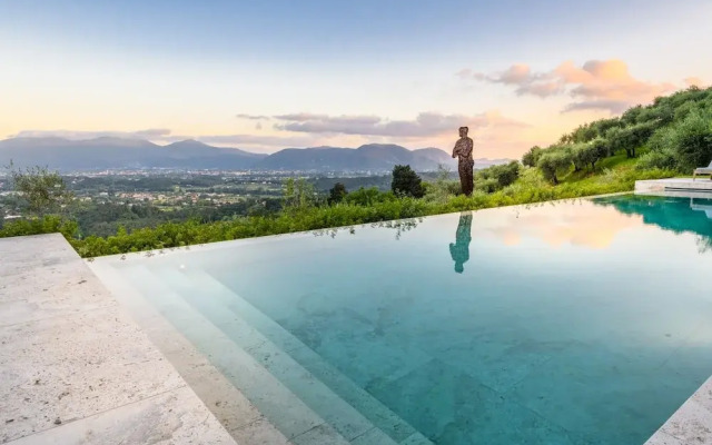 Villa Sunset in Lucca