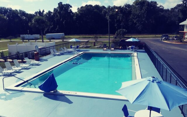 Days Inn Wildwood I-75