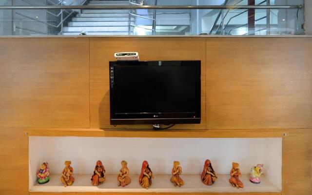 Hotel Athome & Serviced Apartments By Deccan Serai Hotels