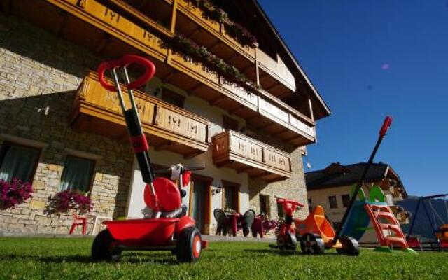 Residence Baita Antlia