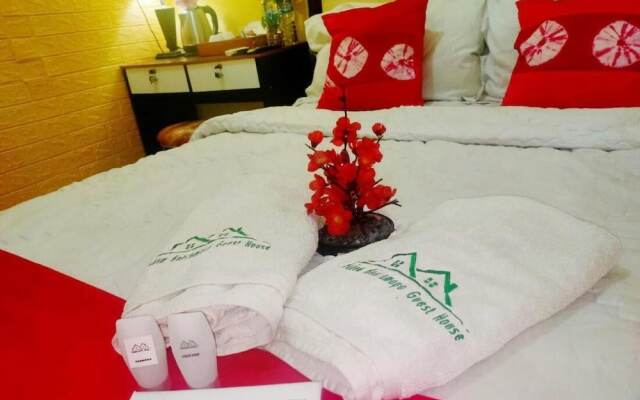 Beautiful Deluxe Room With Ac and Wifi Well Located in Bogor