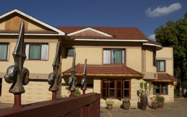 OSinkirri Hotel