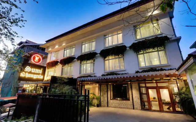 Sumi Shangrila Deorali Gangtok