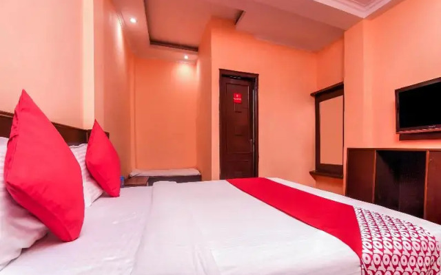 OYO 18997 Hotel Km International