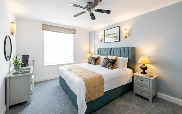 SACO Jersey Merlin House