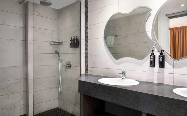 Ramada Hotel & Suites By Wyndham Ayia Napa