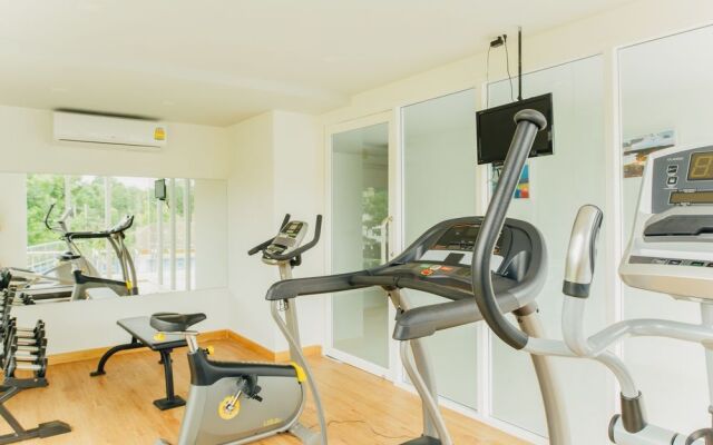 热带景观世元武里奈汉海滩公寓(Saiyuan Buri Nai Harn Beach by Tropiclook)