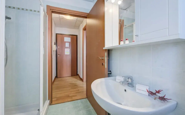 Frontline Beach 8 - B4 - Near To The Sea