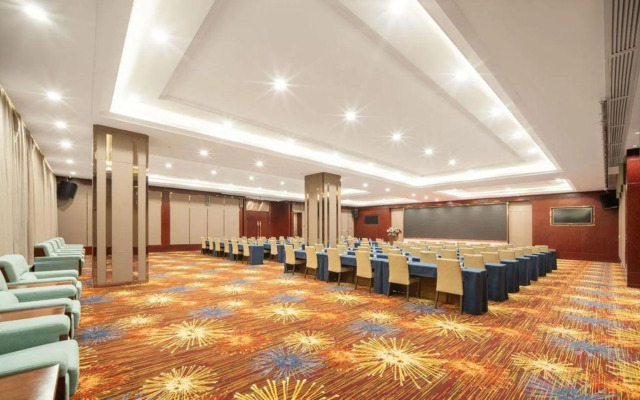 Walston International Hotel