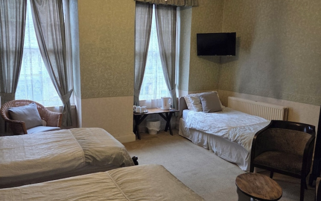 Langport Arms Hotel