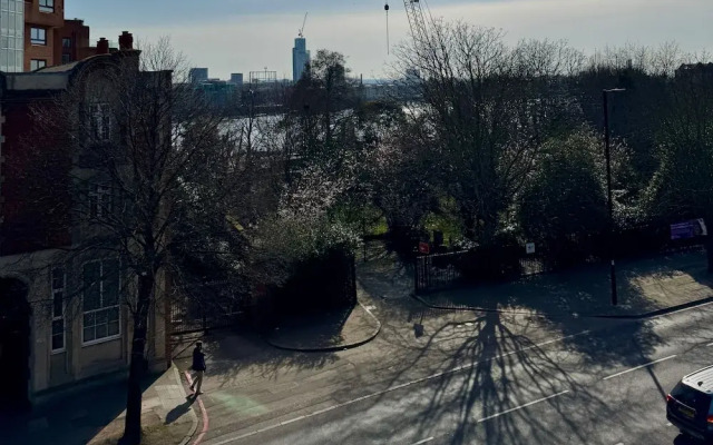 Stylish 1 bed Apartment - Sleeps 4 & Free Parking