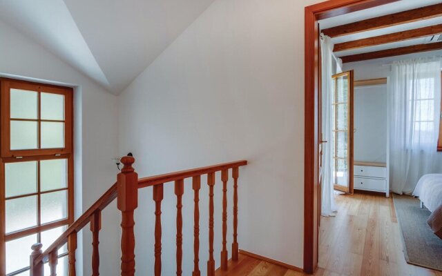 Stunning Home in Sveti Jakov With Sauna, Wifi and 3 Bedrooms
