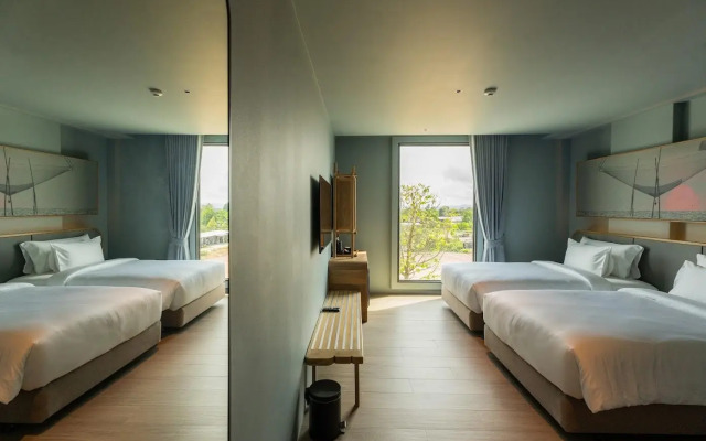 The Signature Hotel Airport