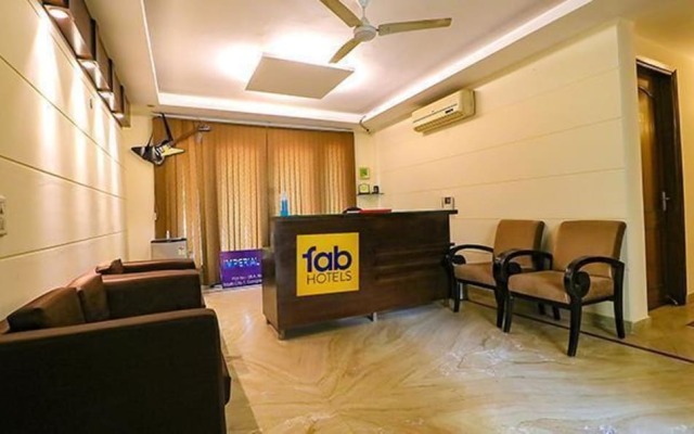 Fabhotel Imperial Inn