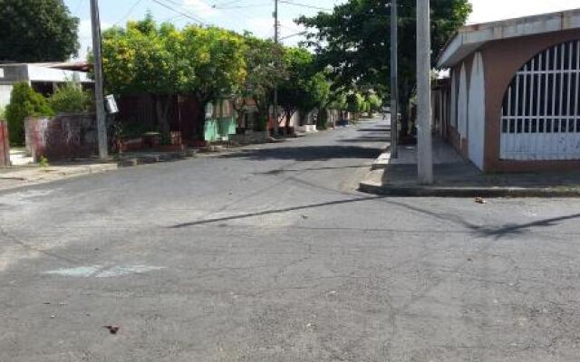 Managua Hostel El Tope