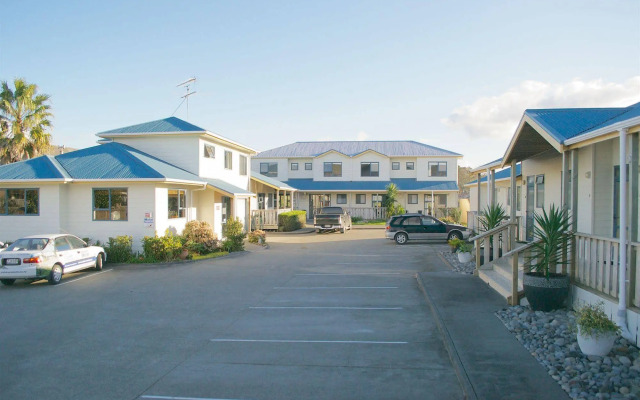 Matakana Motel