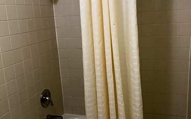 Budget Inn Of Brownfield