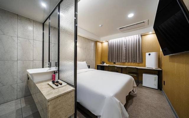 Seongnam Hotel wol