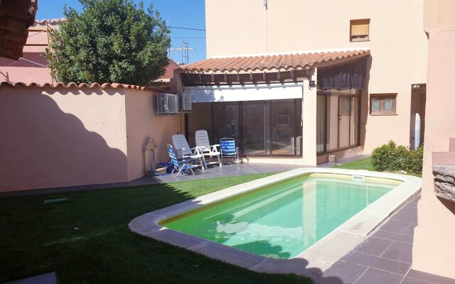 Villa With 3 Bedrooms in Pajares de la Lampreana, With Private Pool, E
