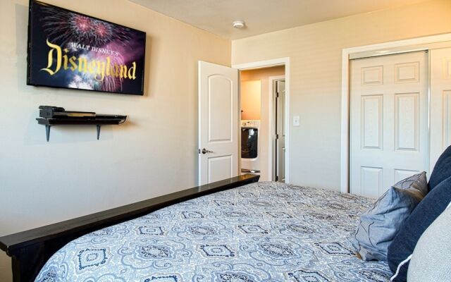 Babes in Toyland - 3 Br Home