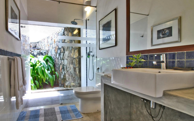 Villa Saffron Hikkaduwa