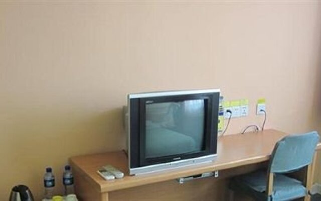 Home Inn (Dunhua Hanzhang Street Branch)