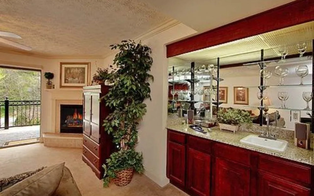 The Gatehouse 305 by RedAwning