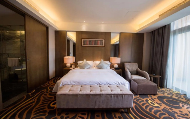 Maya Gleetour Hotel Wuhan