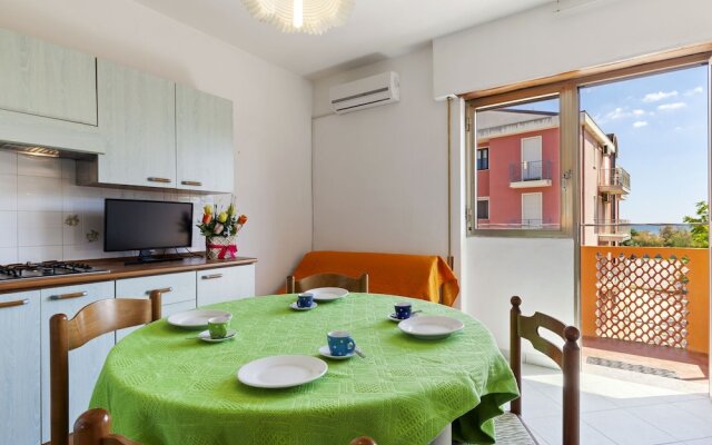 Cute beachfront apartment in Rosolina Mare, close to Venice.